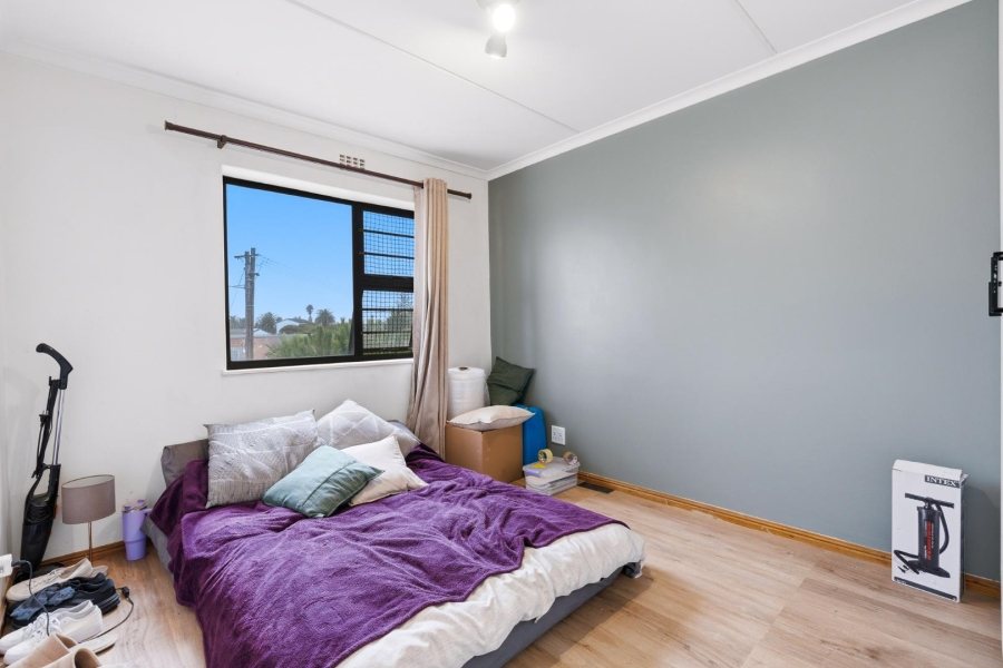 To Let 1 Bedroom Property for Rent in Table View Western Cape